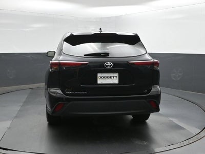 2025 Toyota Highlander LE