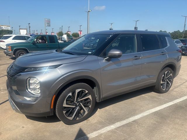 2024 Mitsubishi Outlander SE Black Edition