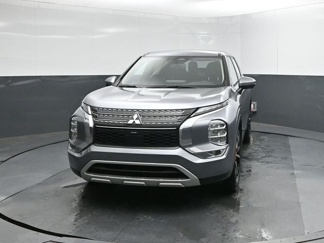 2024 Mitsubishi Outlander SE Black Edition