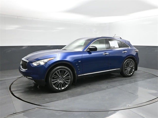 2017 INFINITI QX70 Base