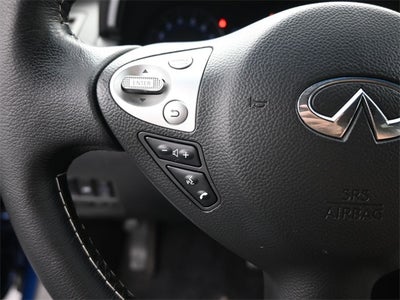 2017 INFINITI QX70 Base