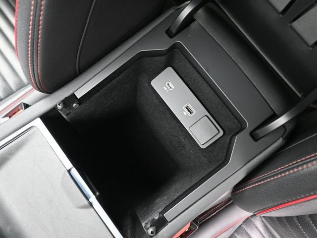 2023 Land Rover Discovery Sport S R-Dynamic