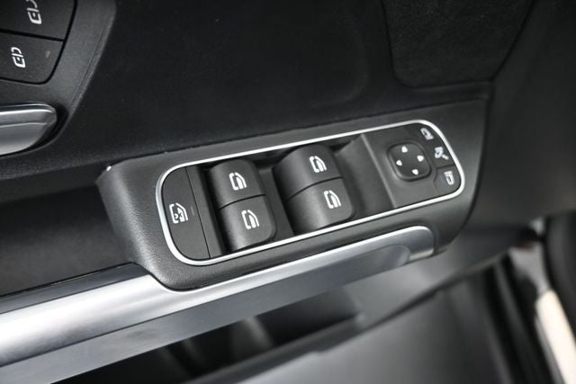 2024 Mercedes-Benz GLB GLB 250