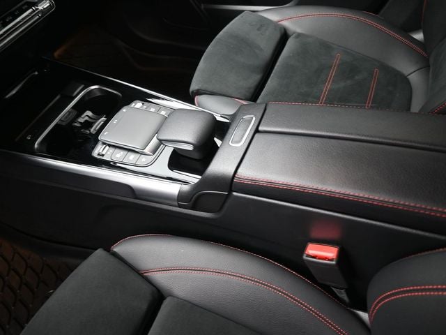 2023 Mercedes-Benz GLB GLB 250