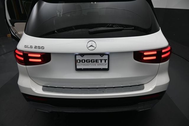 2025 Mercedes-Benz GLB GLB 250