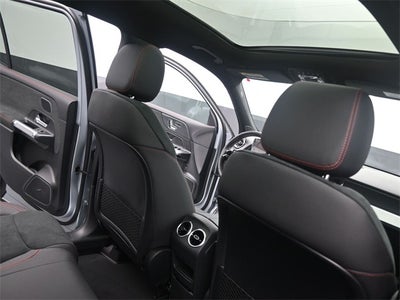 2024 Mercedes-Benz GLB GLB 250