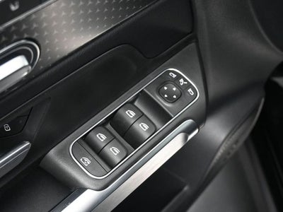 2025 Mercedes-Benz GLB GLB 250