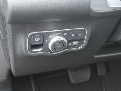 2025 Mercedes-Benz GLB GLB 250