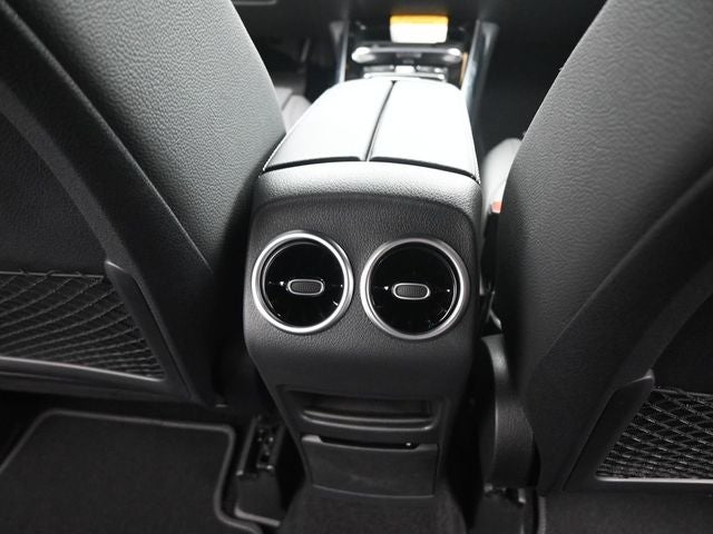 2025 Mercedes-Benz GLB GLB 250