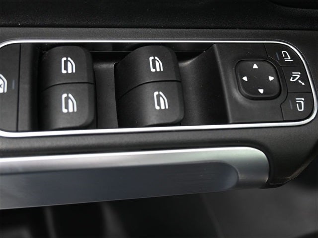 2023 Mercedes-Benz GLB GLB 250 4MATIC®