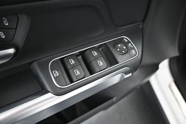 2025 Mercedes-Benz EQB 300 4MATIC®