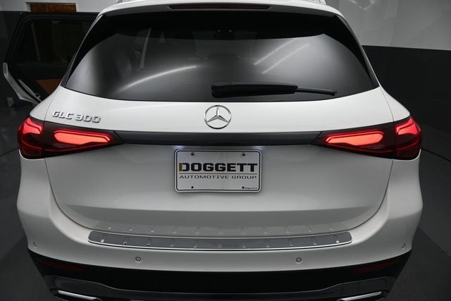 2023 Mercedes-Benz GLC GLC 300