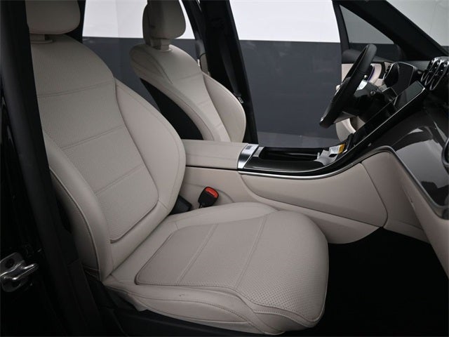 2025 Mercedes-Benz GLC GLC 300