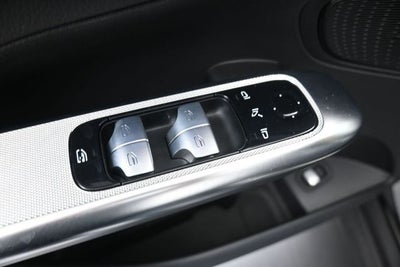 2024 Mercedes-Benz GLC GLC 300
