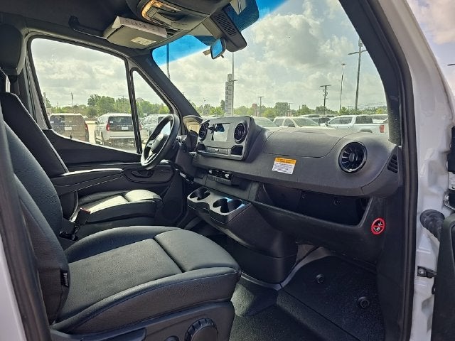 2024 Mercedes-Benz Sprinter 2500 Crew 144 WB