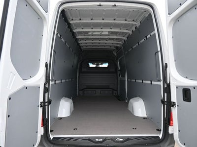 2024 Mercedes-Benz eSprinter 2500 Cargo 170 WB High Roof