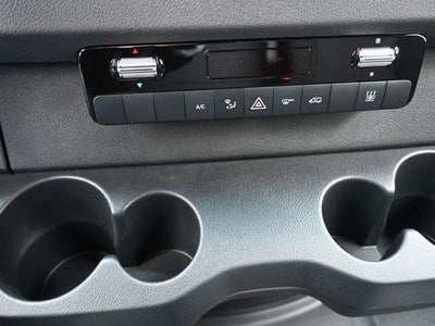2024 Mercedes-Benz eSprinter 2500 Cargo 170 WB High Roof