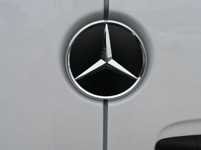 2024 Mercedes-Benz eSprinter 2500 Cargo 170 WB High Roof