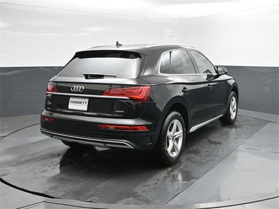 2024 Audi Q5 40 Premium quattro