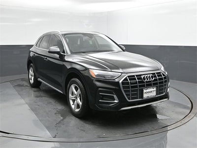 2024 Audi Q5 40 Premium quattro