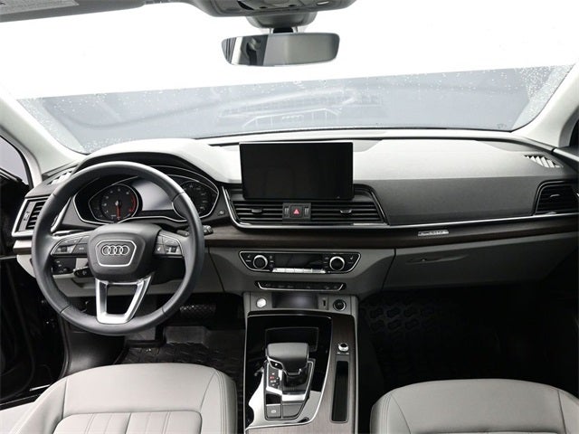 2024 Audi Q5 40 Premium quattro