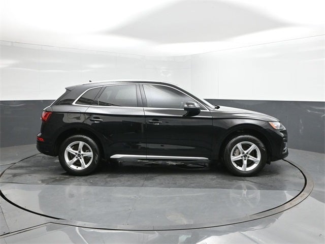 2024 Audi Q5 40 Premium quattro