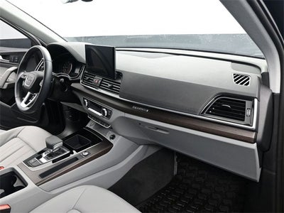 2024 Audi Q5 40 Premium quattro