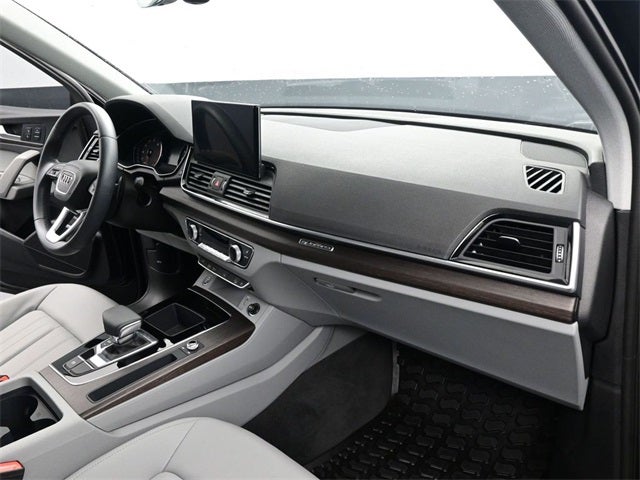 2024 Audi Q5 40 Premium quattro