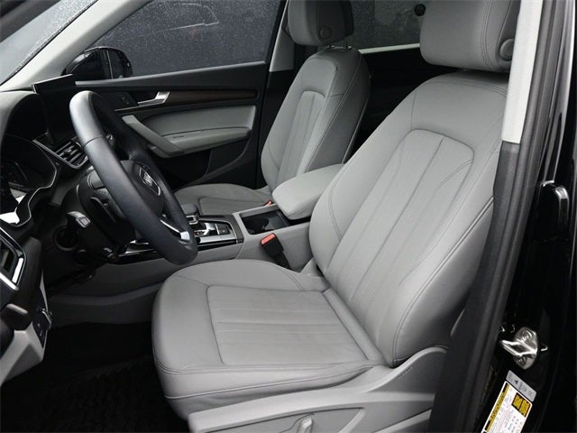 2024 Audi Q5 40 Premium quattro