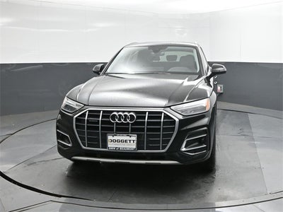 2024 Audi Q5 40 Premium quattro