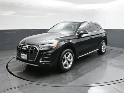 2024 Audi Q5 40 Premium quattro