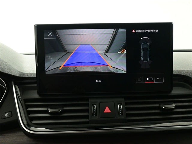 2024 Audi Q5 40 Premium quattro