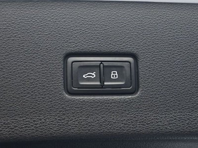 2023 Audi Q8 55 Premium quattro