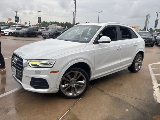 2016 Audi Q3 2.0T Premium Plus FrontTrak