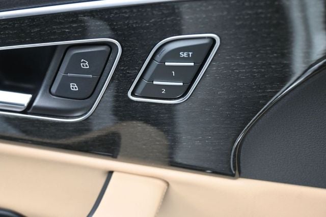 2023 Audi Q7 55 Premium Plus quattro