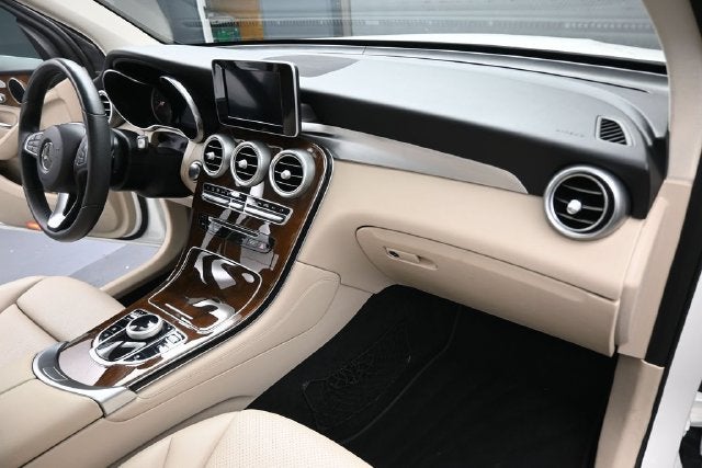 2018 Mercedes-Benz GLC GLC 300