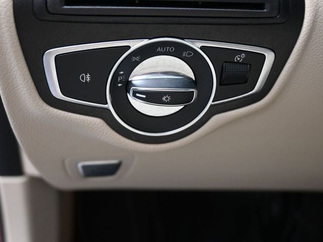 2018 Mercedes-Benz GLC GLC 300