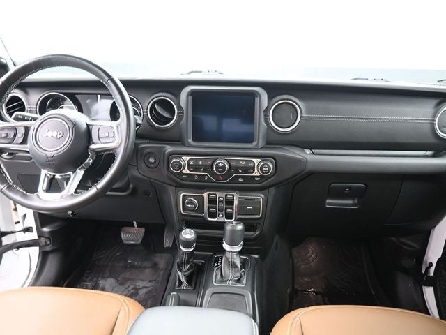 2022 Jeep Gladiator Overland