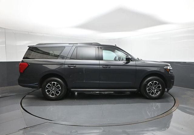 2022 Ford Expedition Max XLT