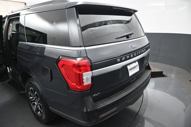2022 Ford Expedition Max XLT