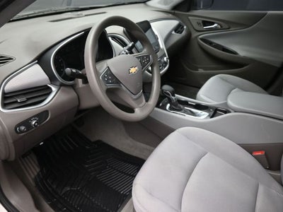 2022 Chevrolet Malibu LS 1LS