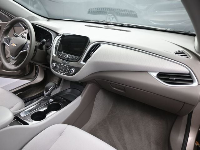 2022 Chevrolet Malibu LS 1LS