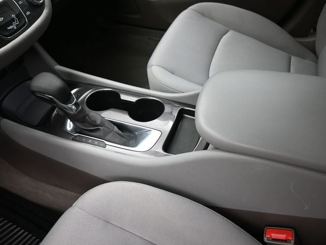 2022 Chevrolet Malibu LS 1LS