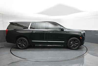 2023 GMC Yukon XL Denali Reserve