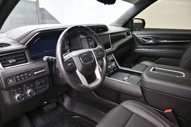 2023 GMC Yukon XL Denali Reserve