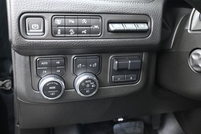 2023 GMC Yukon XL Denali Reserve