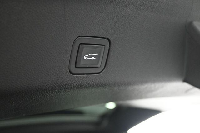 2023 GMC Yukon XL Denali Reserve