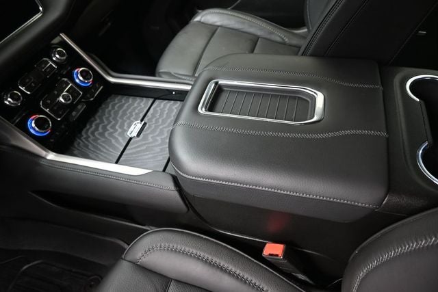 2023 GMC Yukon XL Denali Reserve