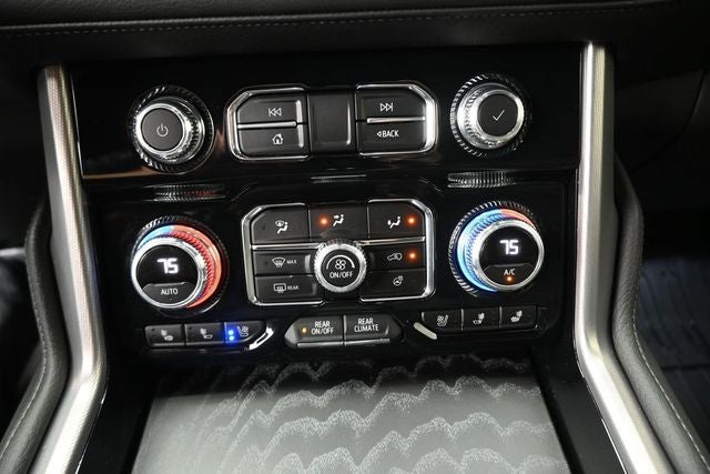 2023 GMC Yukon XL Denali Reserve