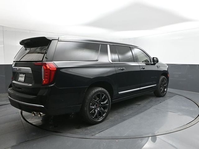 2023 GMC Yukon XL Denali Reserve
